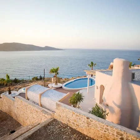Achilleas Crete فيلة إرابيترا