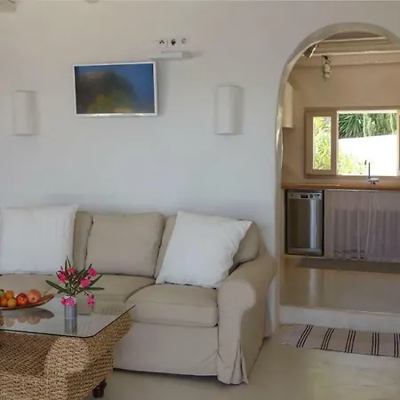 فيلة Achilleas Crete إرابيترا