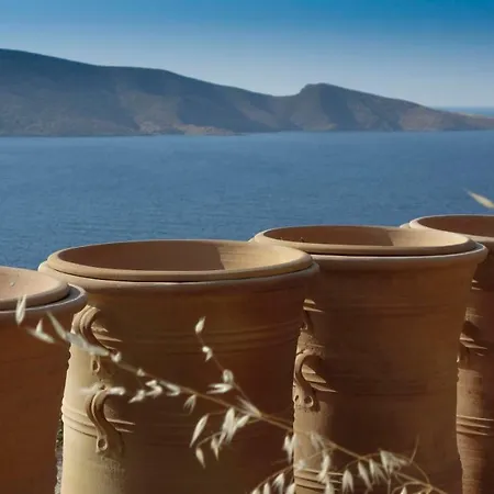 فيلة Achilleas Crete *